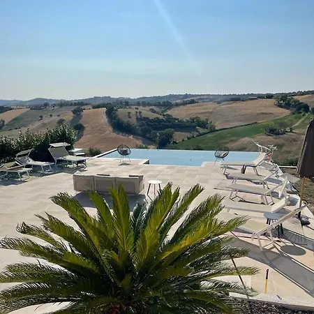 Aparthotel Agriturismo Il Maniero Appt N1 *